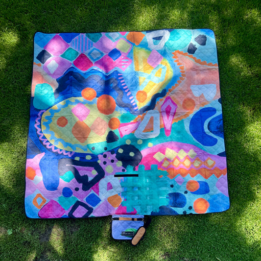 Koko' Picnic Blanket- Jesters Crown
