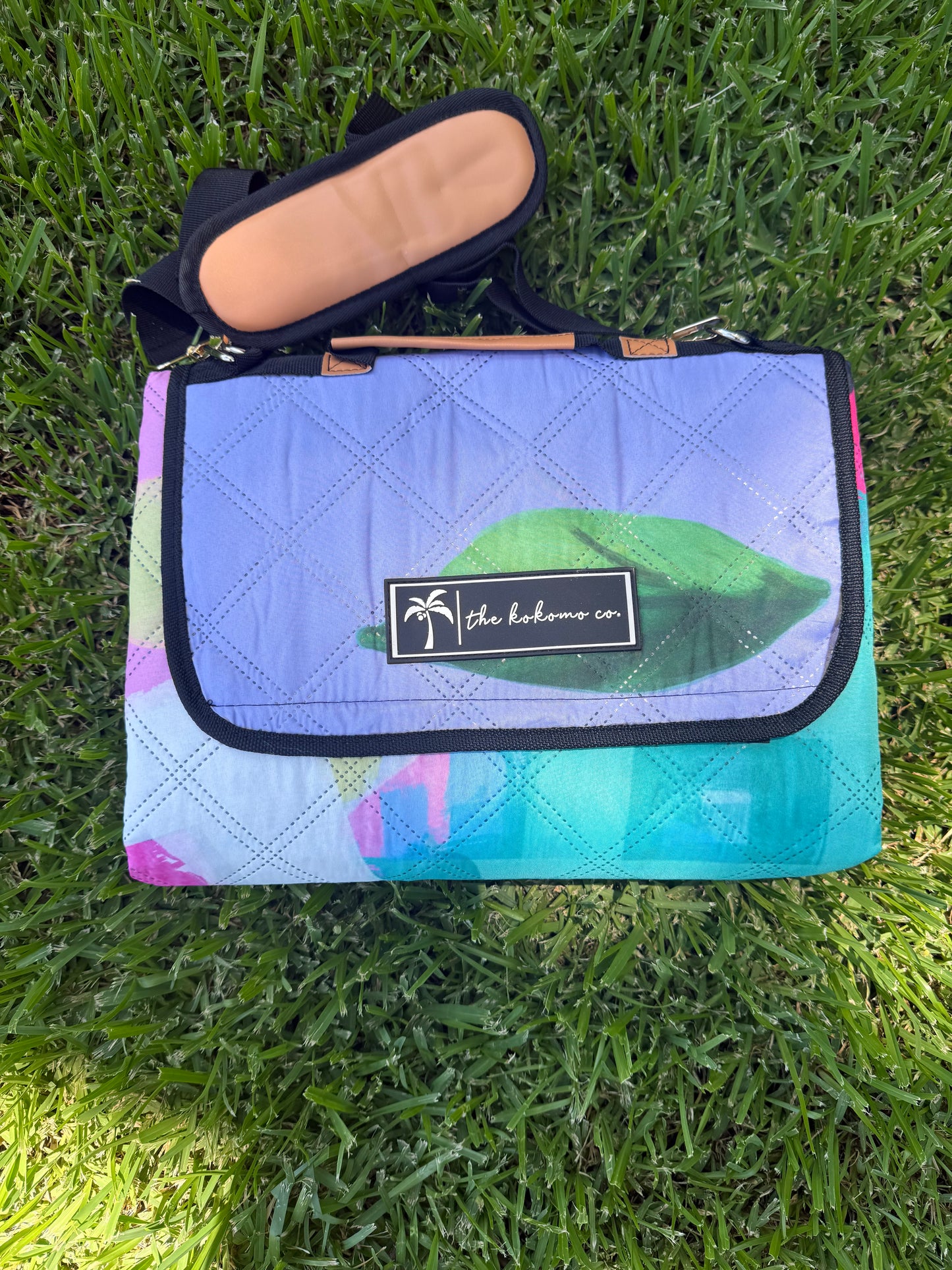 Koko' Picnic Blanket- Jesters Crown